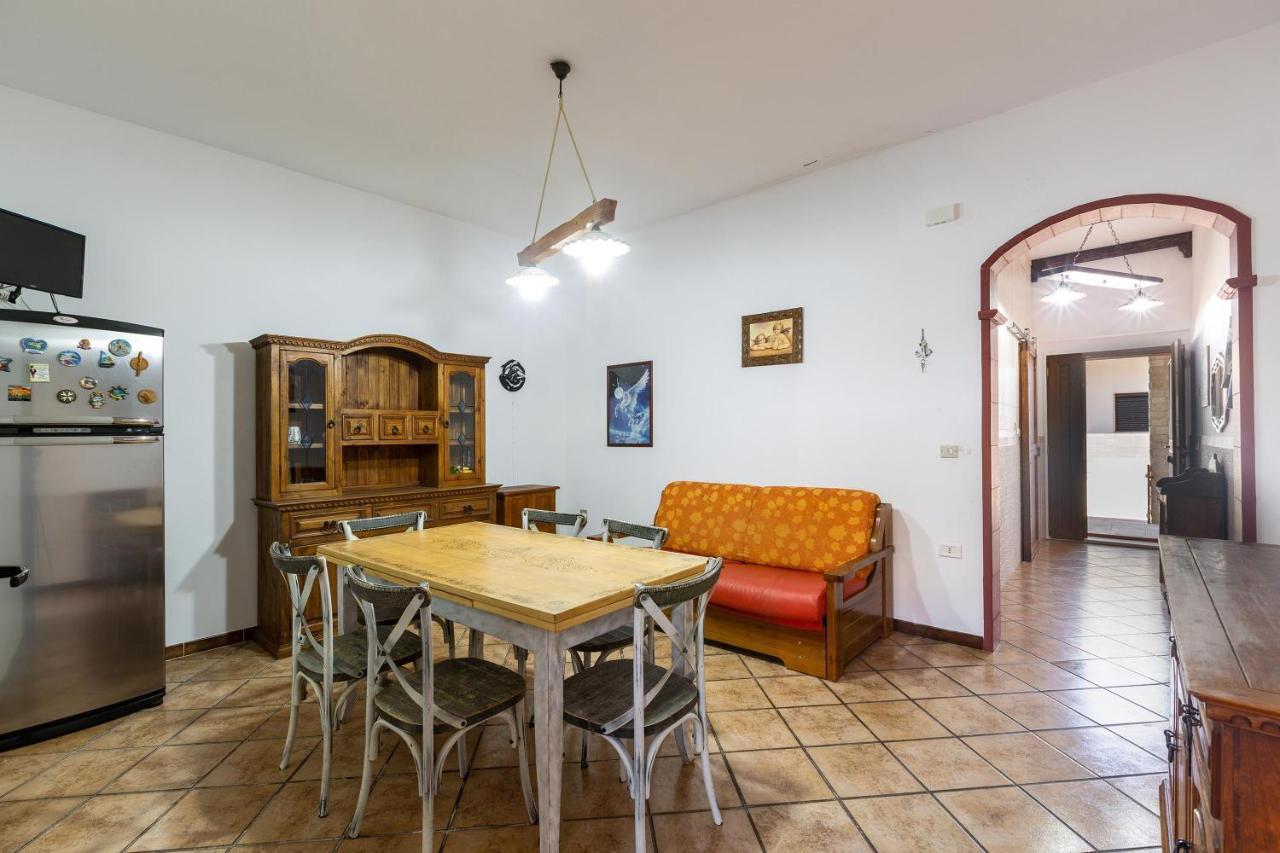 Villa Casa Ulbia By Barbarhouse San Pietro in Bevagna Exterior foto